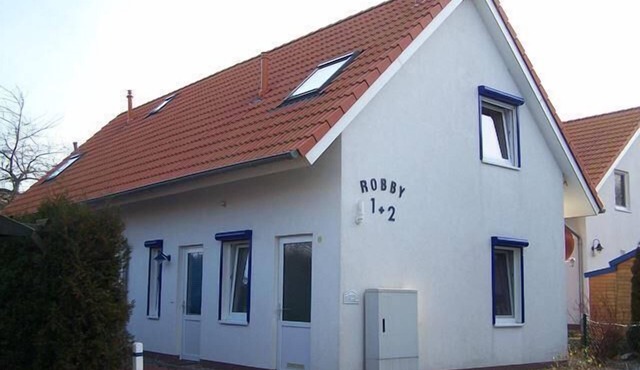 Vacation home "Robby 1" - only 600 meters from the beach - on the island of Poel