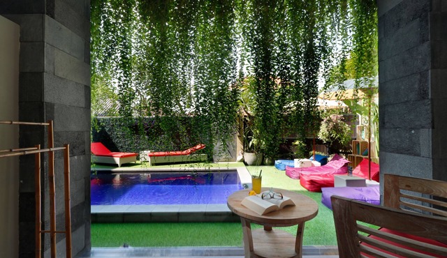 Vansari Hotel