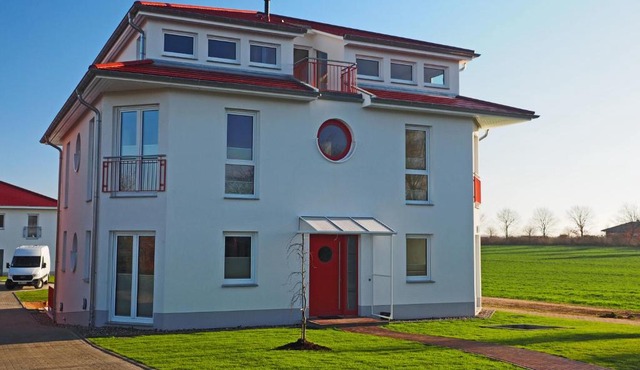 Vier-Winde-Villa mit Schwimmbad