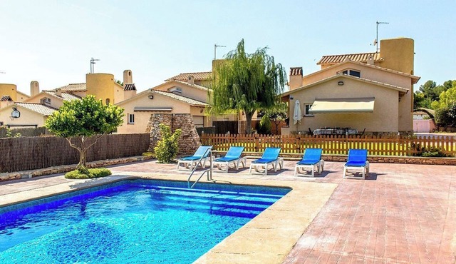Villa Roda Magical Costa Dorada only 2km to beach!