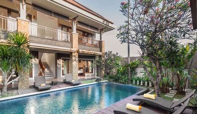 VILLA WIN'S 4BR SEMINYAK