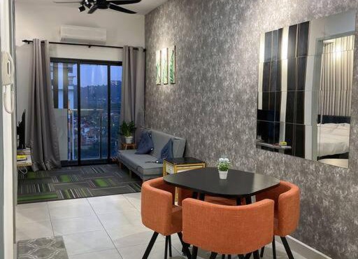 WiFi Deco Home at Manjalara Free WiFi and Parking - MSuite at Bandar Manjalara, Near to DesaPark, Arkadia, One Utama, Kepong, Sri Damansara, Kota Damansara, Kuala Lumpur