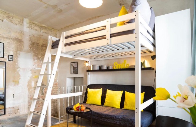 Shabby Chic Apartment +Freshly Furnished +Self Check-in
