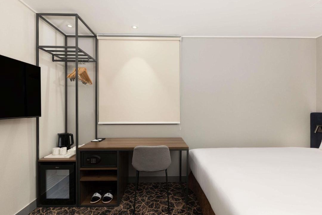 Ikseon-dong Hanok Village Hotel | ibis Ambassador Seoul Insadong-Newly renovated in 2025