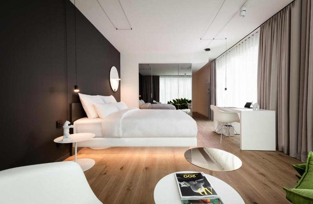 Charlottenburg Hotel | KPM Hotel & Residences Berlin, a Member of Design Hotels