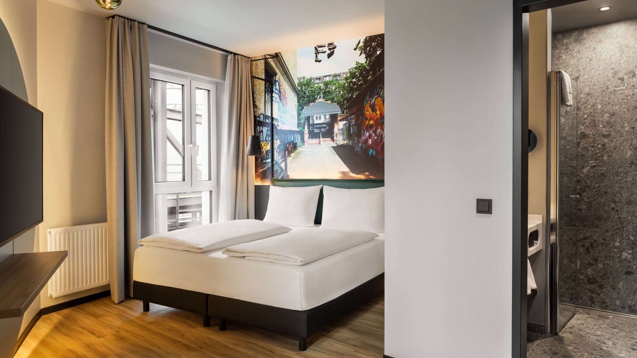 Photo of Bedroom in Tiergarten