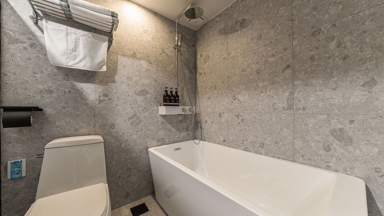 Photo of Bathroom in Garak-dong