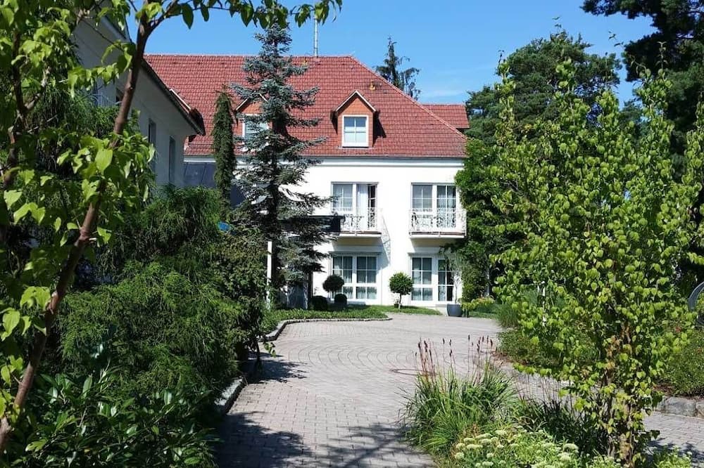 Photo of Outdoor in Motzen