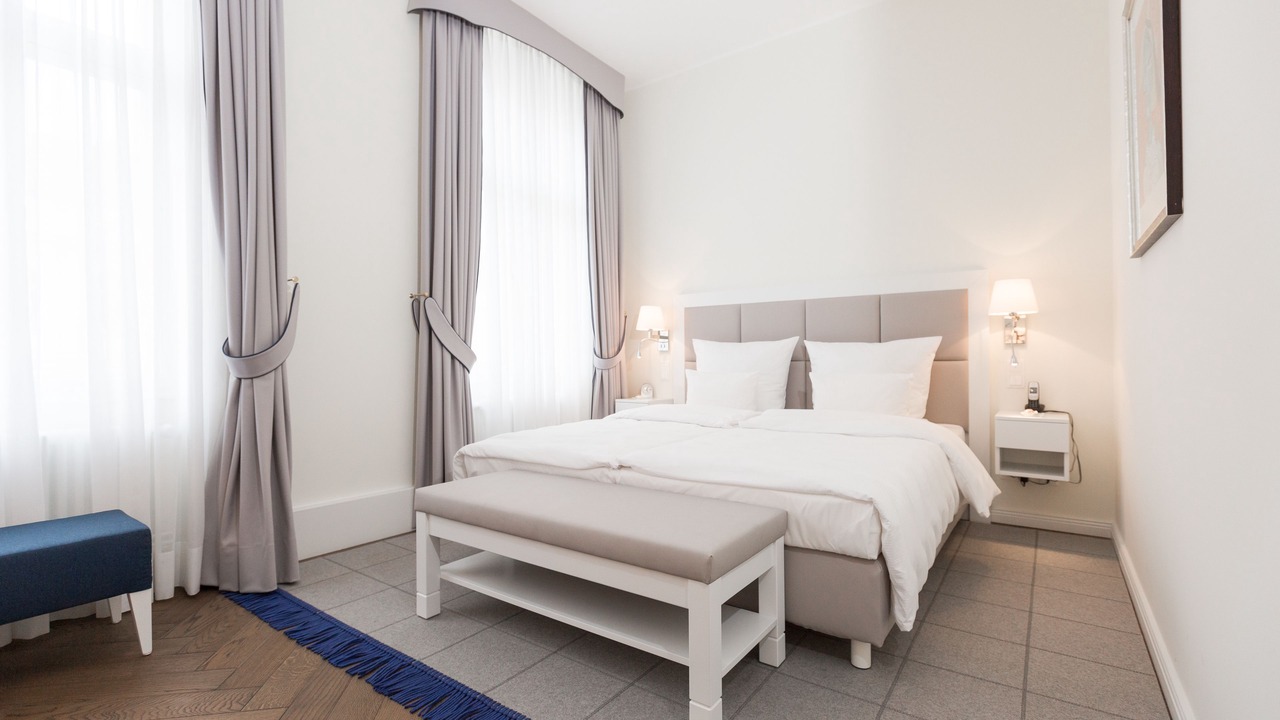 Photo of Bedroom in Dutch Quarter