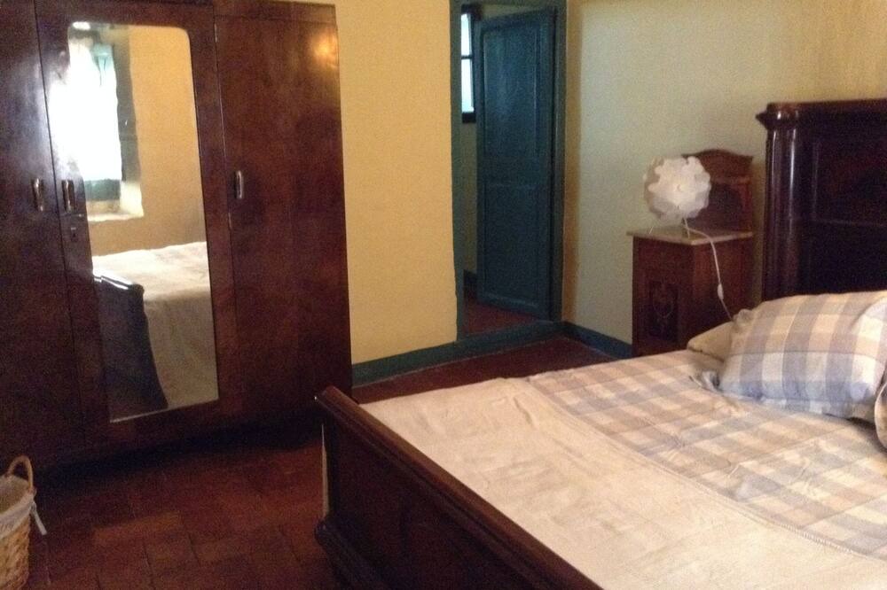 Photo of Bedroom in Bonastre