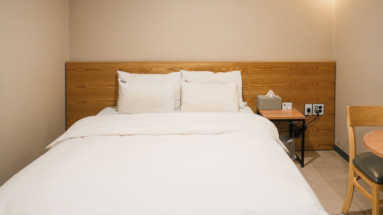 Photo of Bedroom in Gil-dong