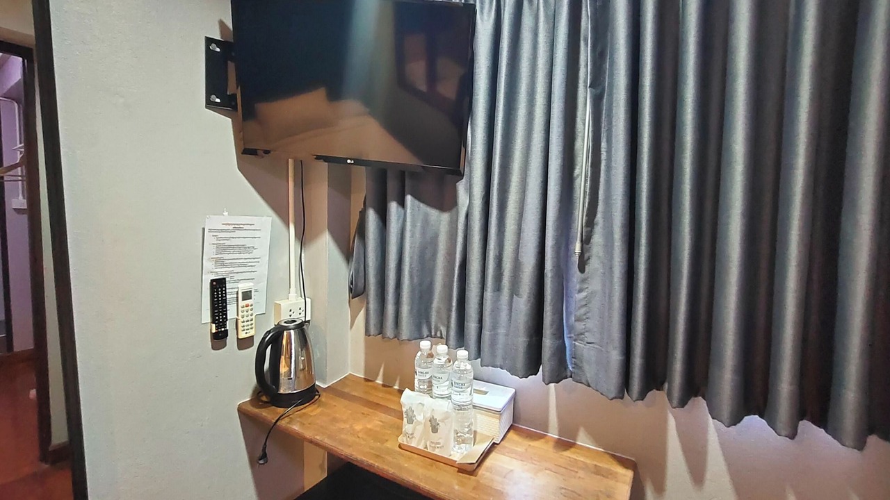 Photo of Bedroom in Thanon Phaya Thai