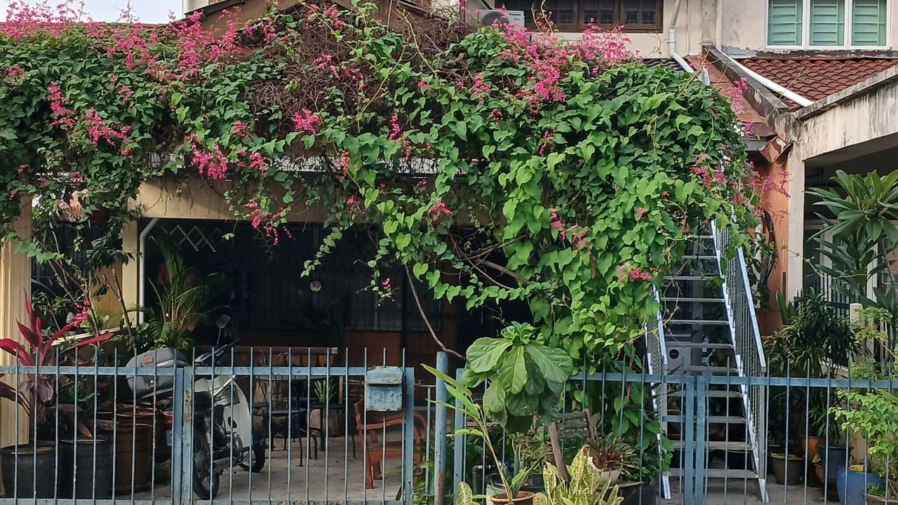 Photo of Patio Balcony in Kelang Gates Baharu
