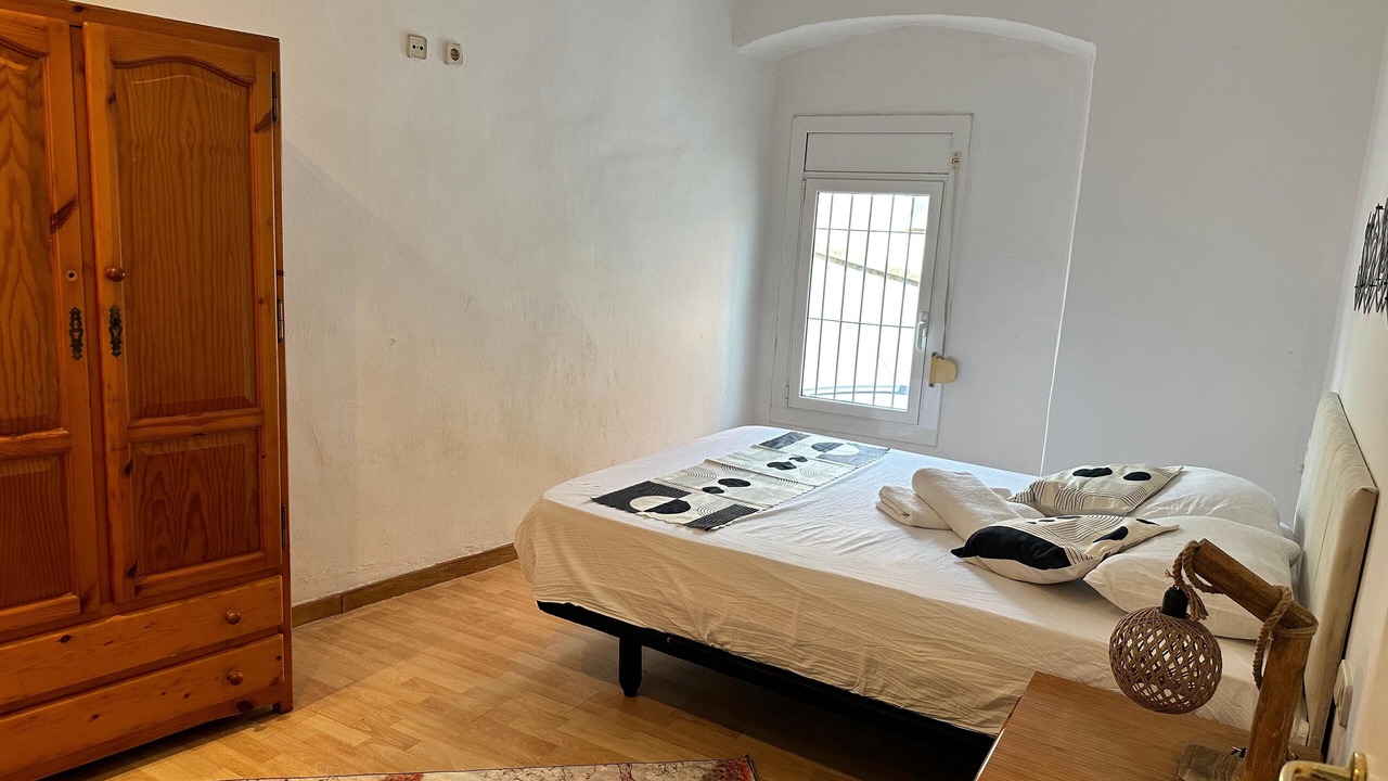 Photo of Bedroom in Vallromanes