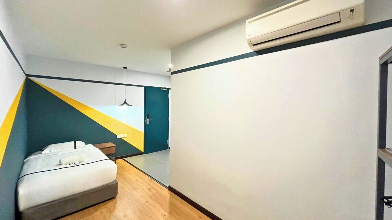 Photo of Bedroom in Maluri