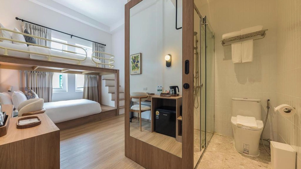 Photo of Bedroom in Phra Nakhon