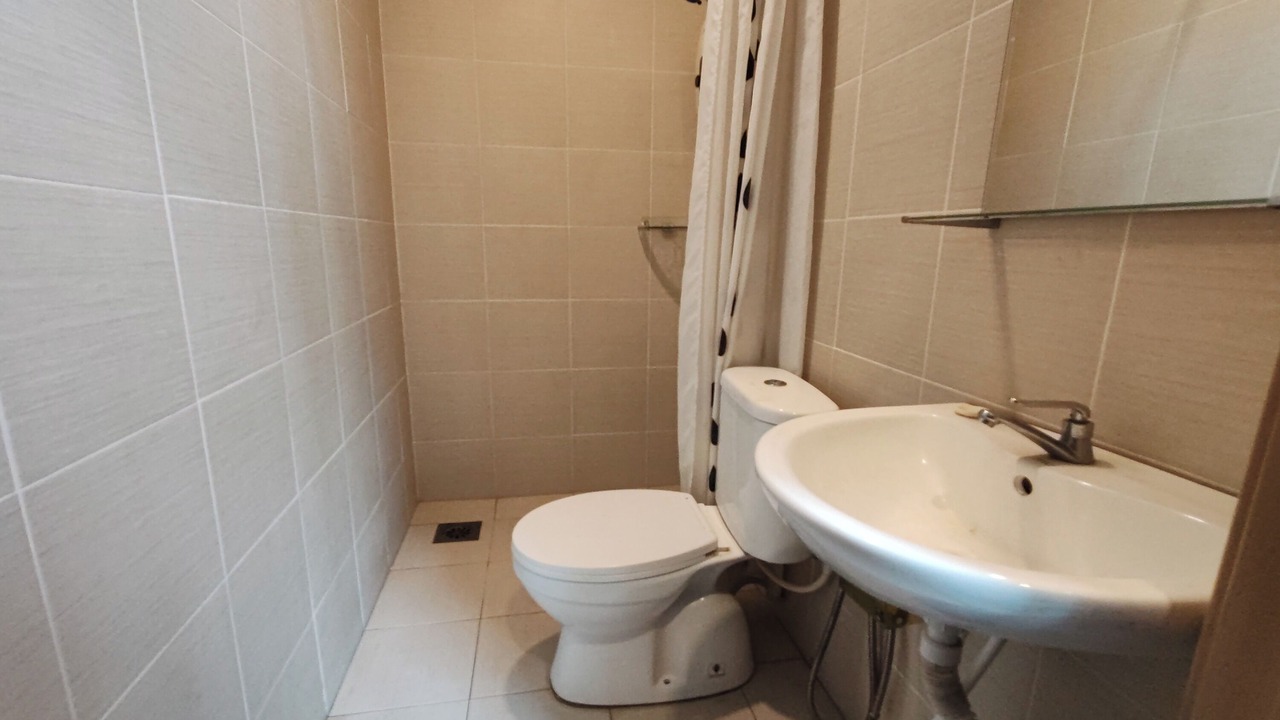Photo of Bathroom in Bandar Meru Raya