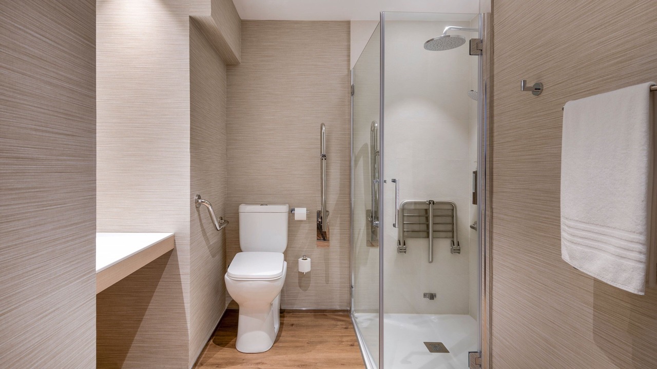 Photo of Bathroom in El Port