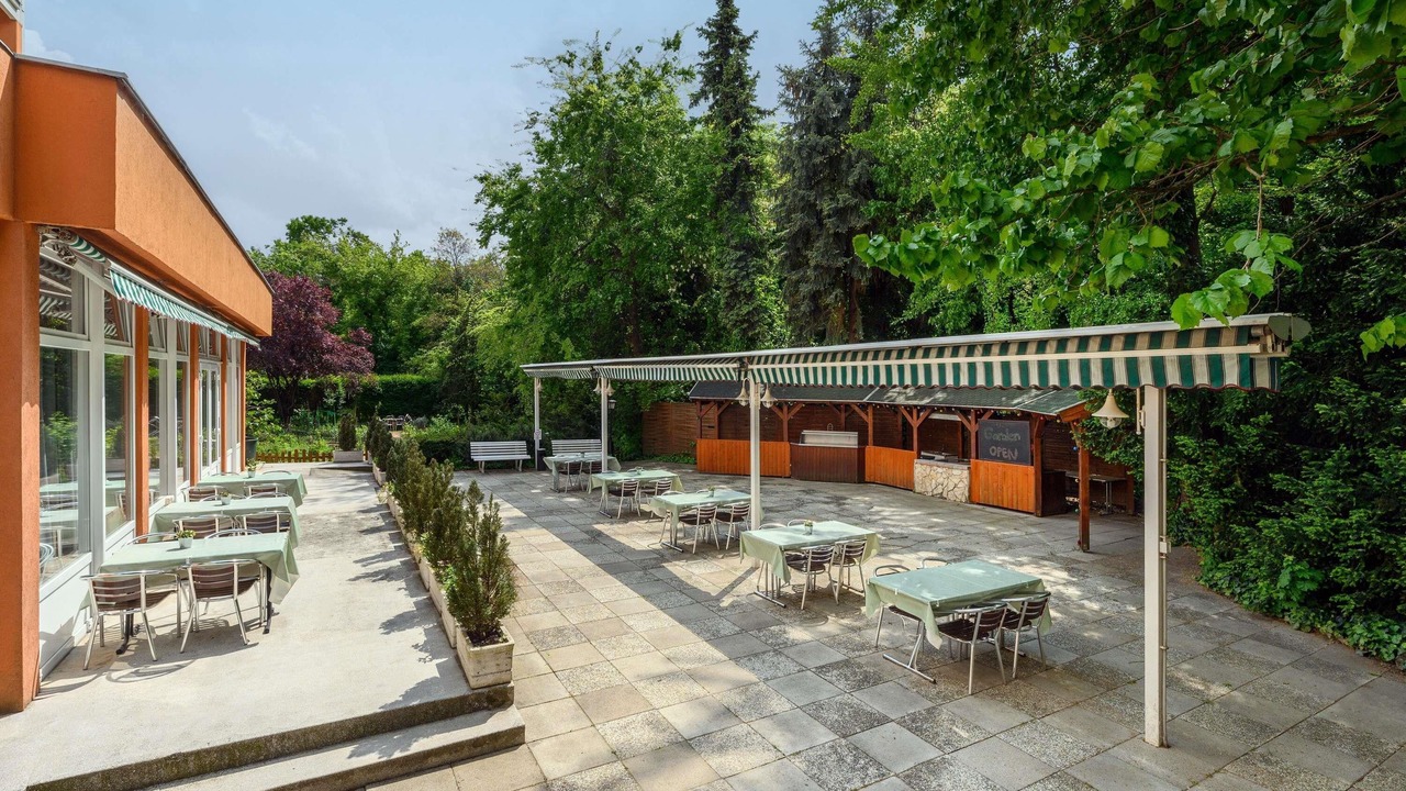 Photo of Outdoor in Jozsef Attila-lakotelep