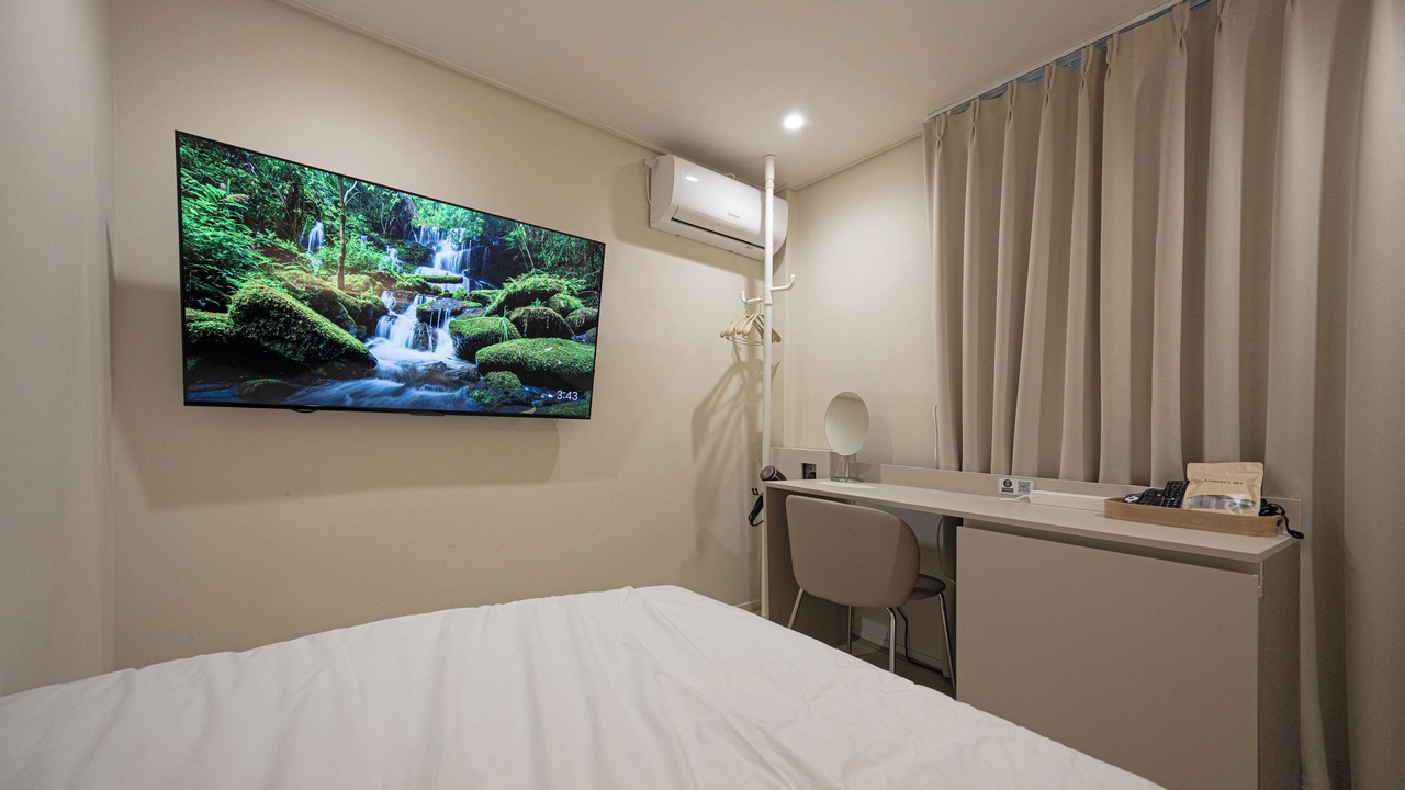 Photo of Bedroom in Seongsu