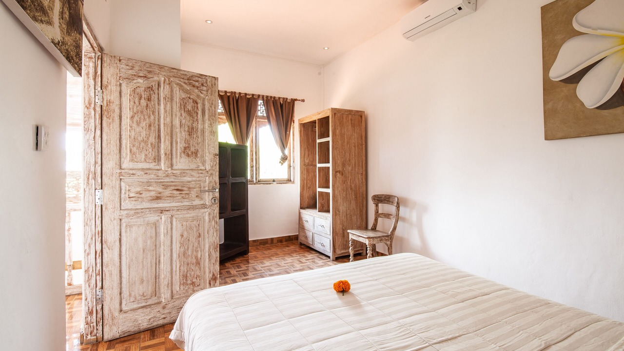 Photo of Bedroom in Sunset Road