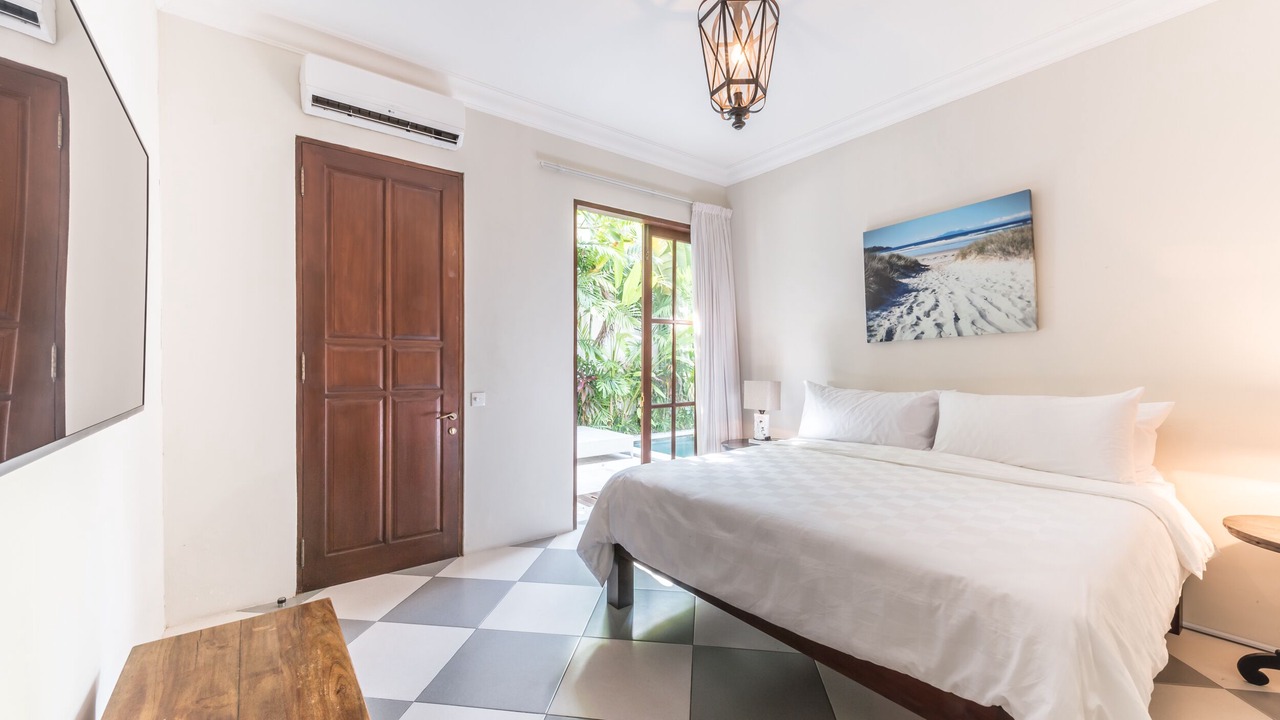 Photo of Bedroom in Drupadi
