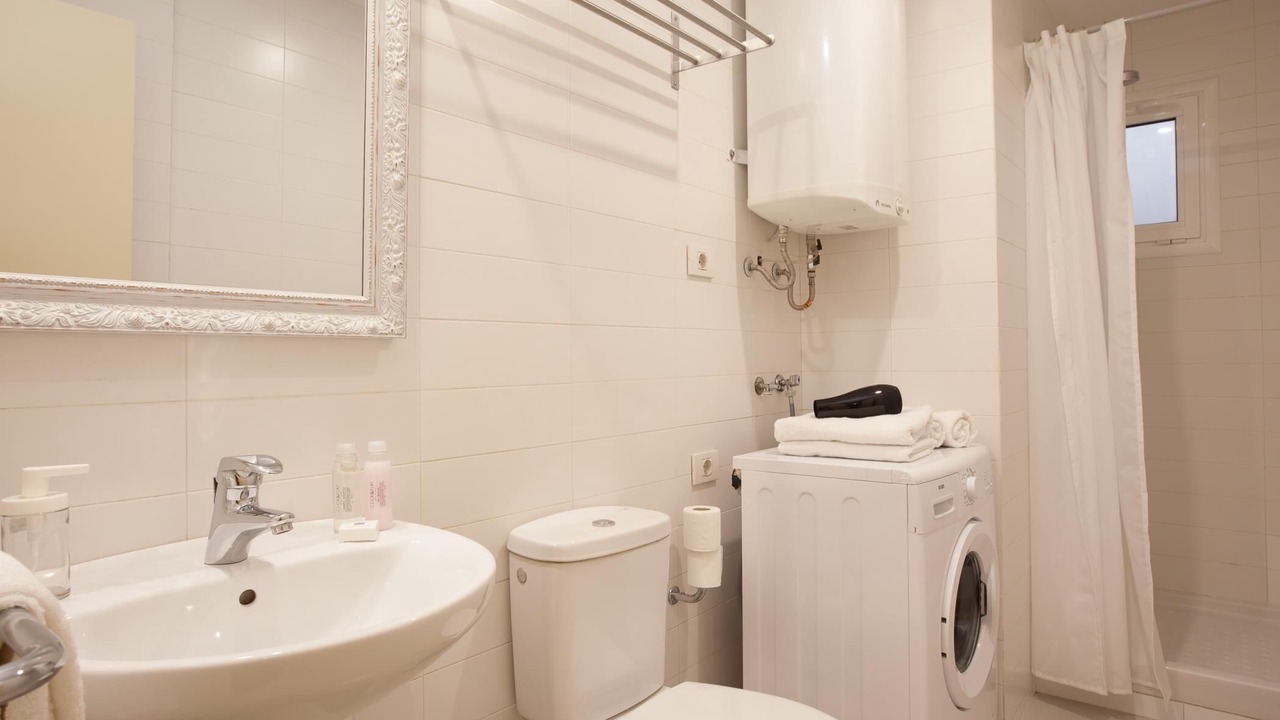 Photo of Bathroom in El Port