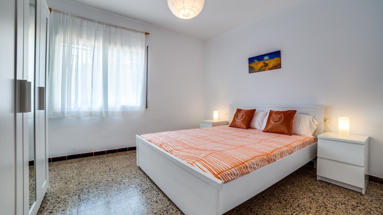 Photo of Bedroom in Palafolls