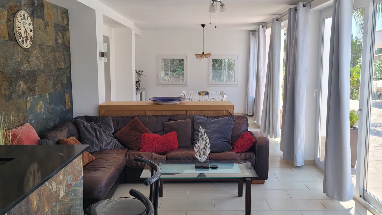 Photo of Livingroom in L Almadrava