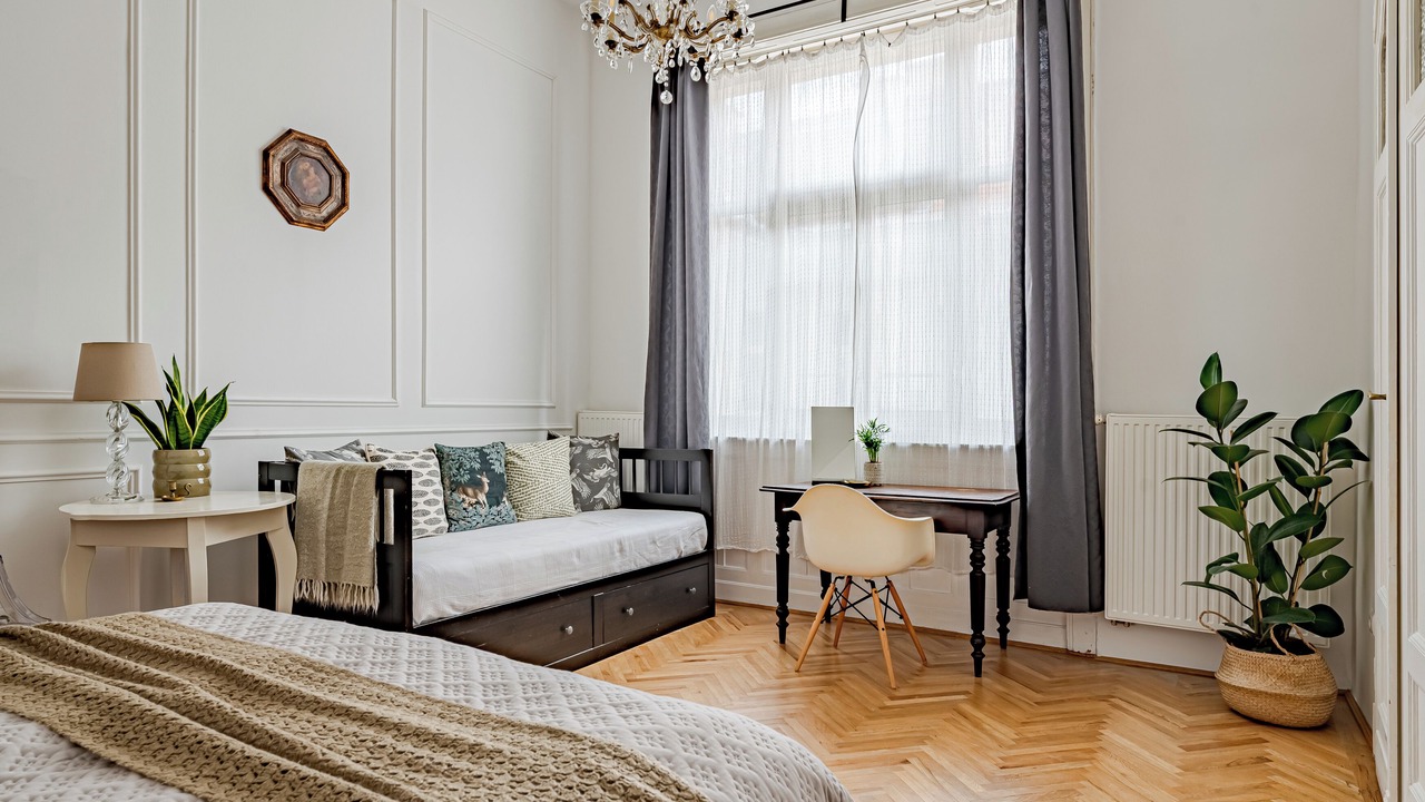 Photo of Bedroom in Palace District