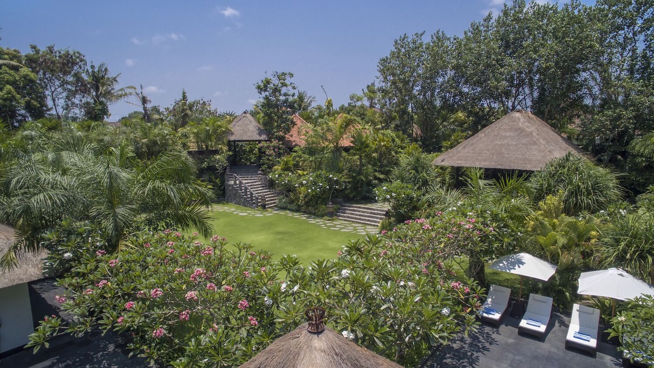 Photo of Outdoor in Seseh