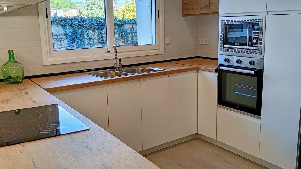 Photo of Kitchen in Sant Marti Sesgueioles