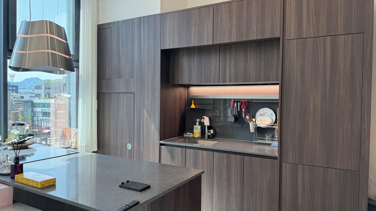 Photo of Kitchen in Gwanghui-dong
