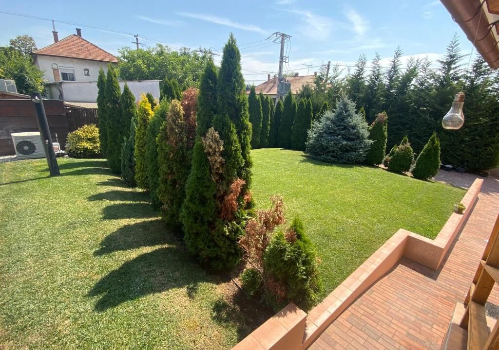 Photo of Outdoor in District XXII