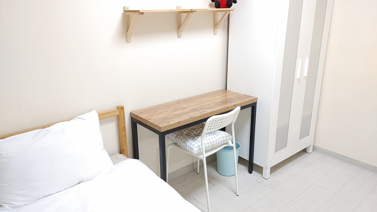 Photo of Bedroom in Myeongdong