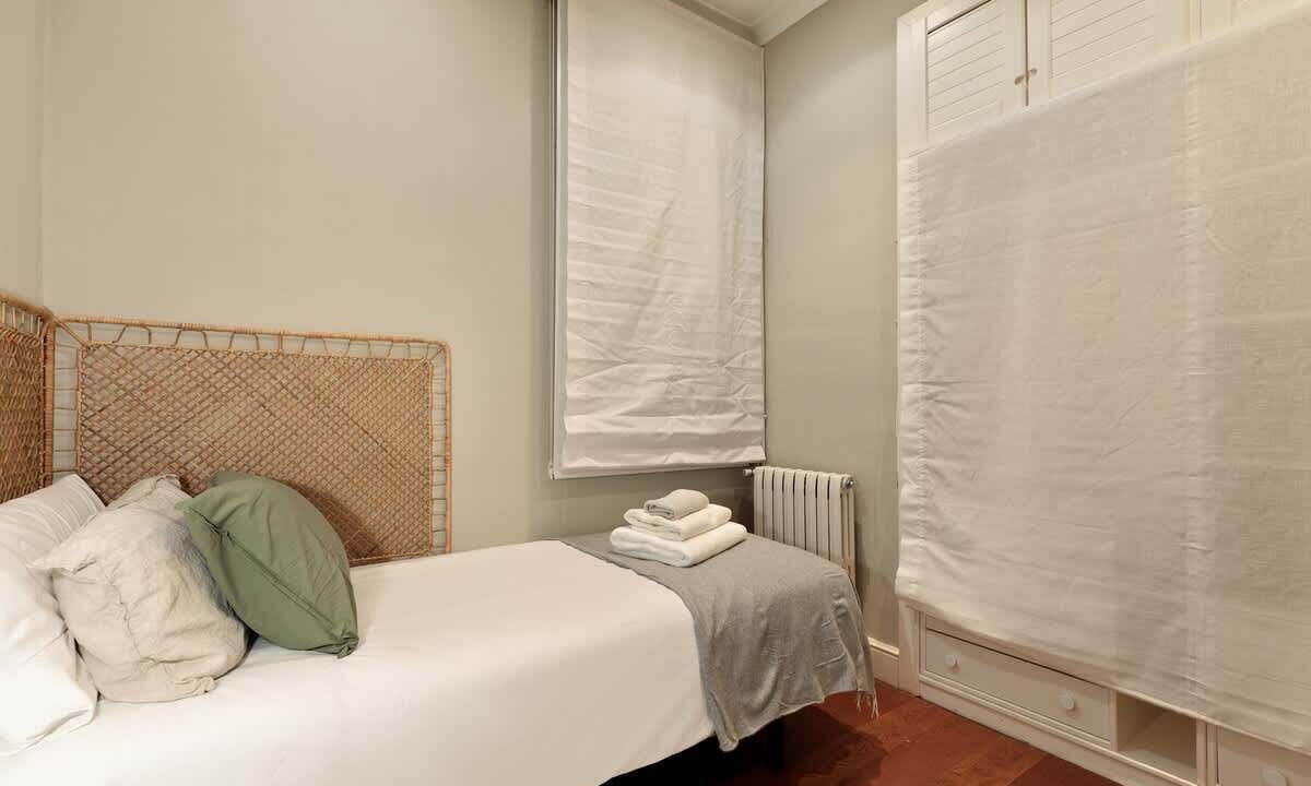 Photo of Bedroom in La Vila De Gracia