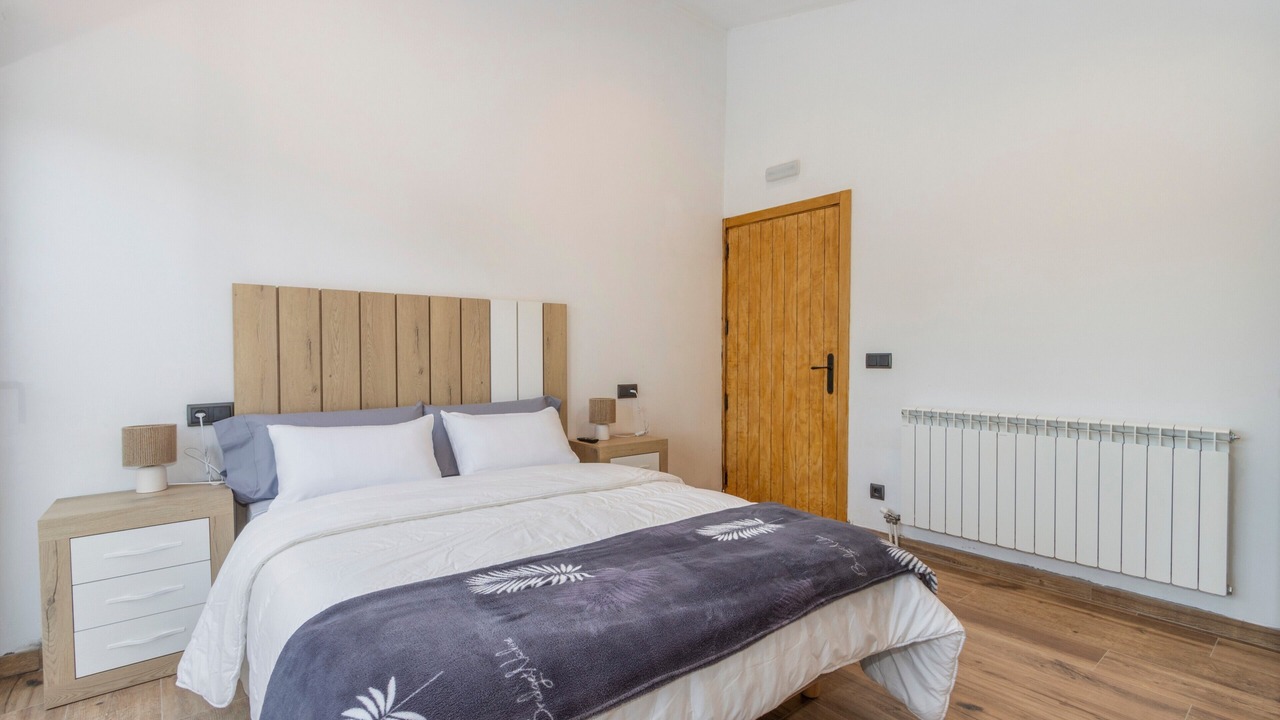 Photo of Bedroom in Montoliu de Segarra