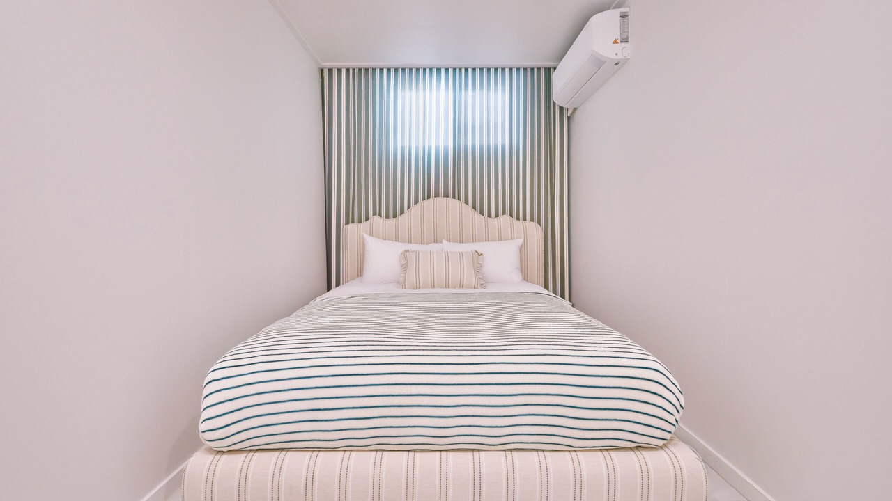 Photo of Bedroom in Hapjeong-dong