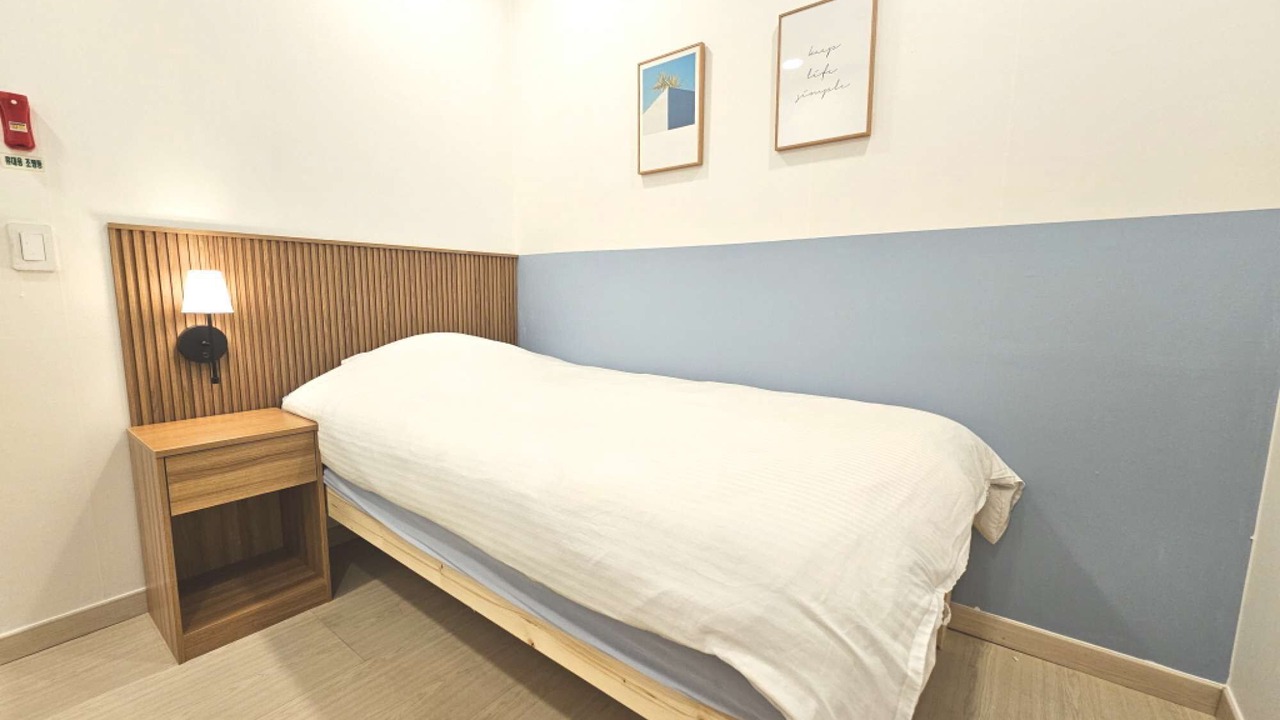 Photo of Bedroom in Hoehyeon-dong