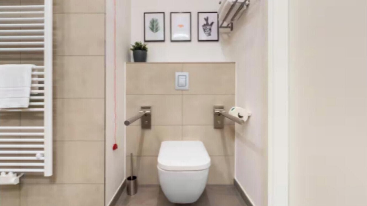 Photo of Bathroom in Moabit