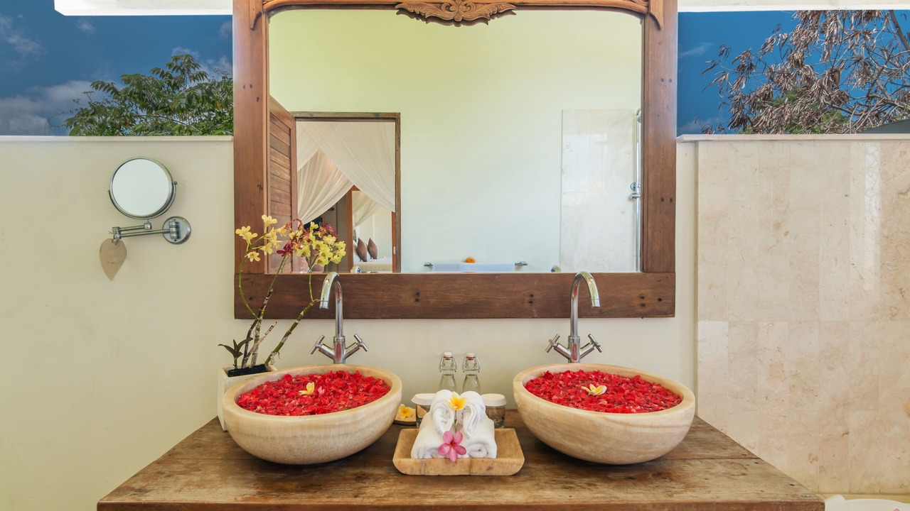 Photo of Bathroom in Sunset Road