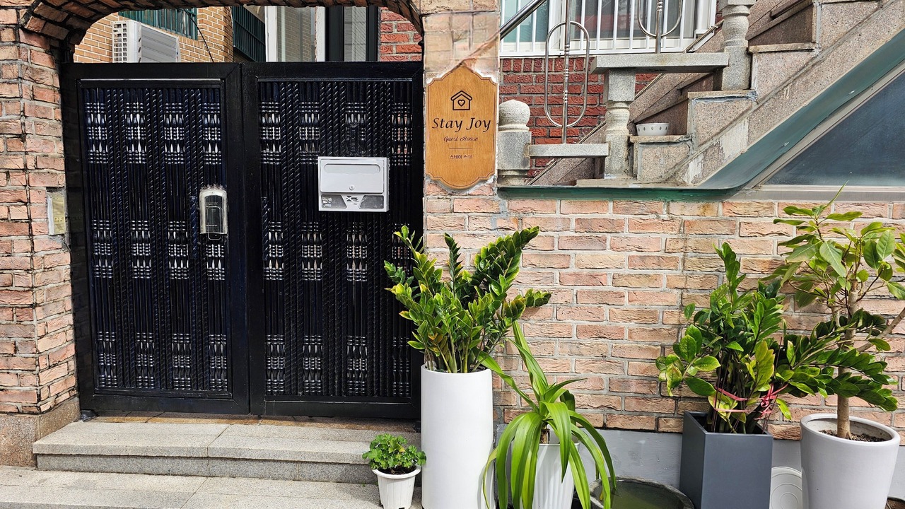 Photo of Outdoor in Cheongunhyoja-dong