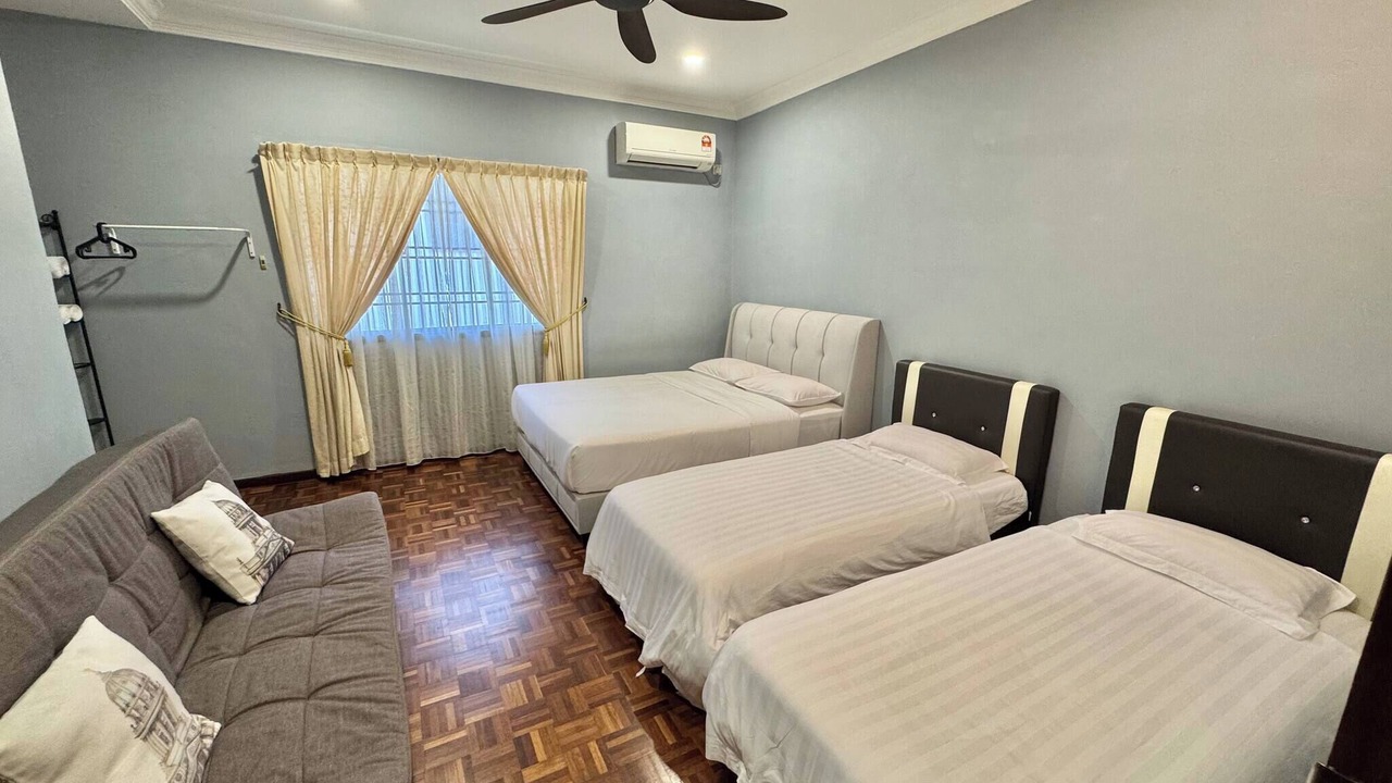 Photo of Bedroom in Taman Desa Tebrau