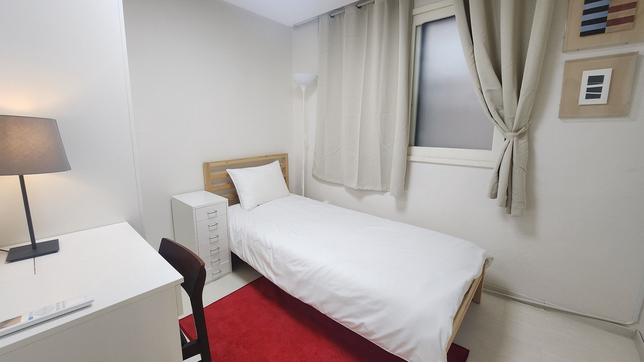 Photo of Bedroom in Myeongdong