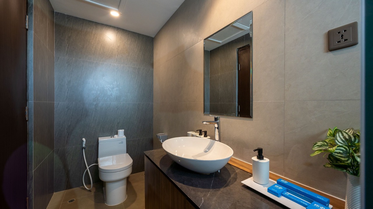 Photo of Bathroom in Mumbul