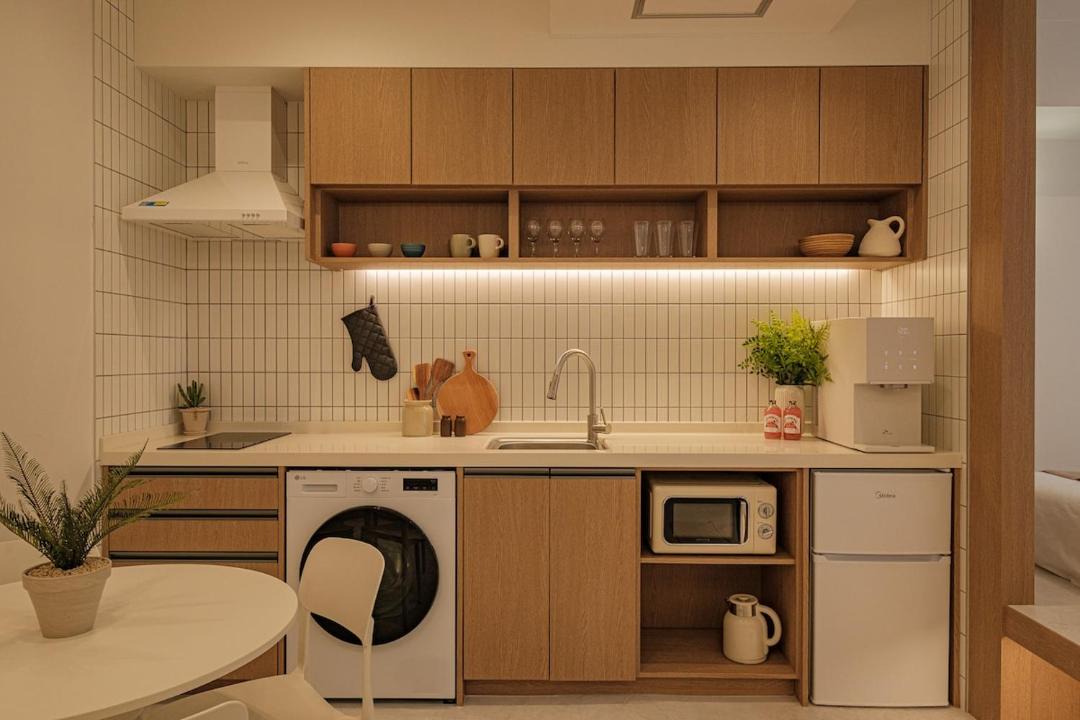Photo of Kitchen in Gwanghui-dong