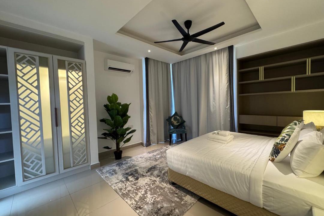 Photo of Bedroom in Pulau Carey