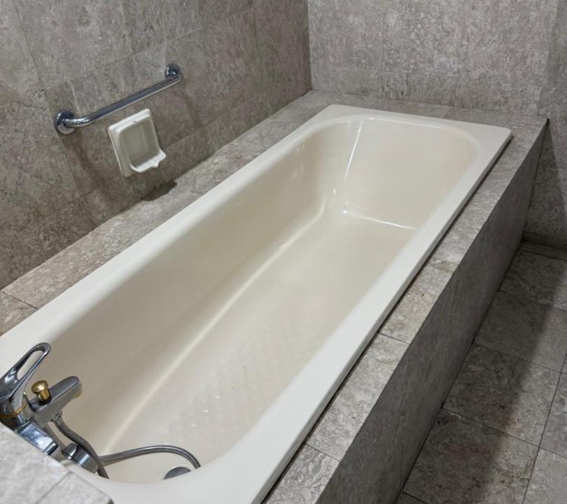 Photo of Bathroom in Imbi