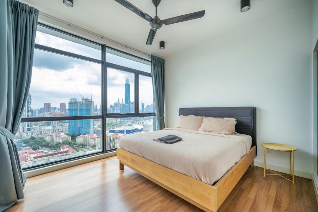 Photo of Bedroom in Maluri
