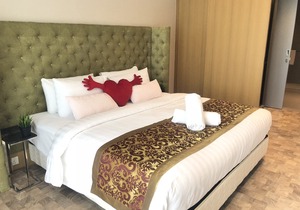 Expressionz Professional Suites by EH Homestay
